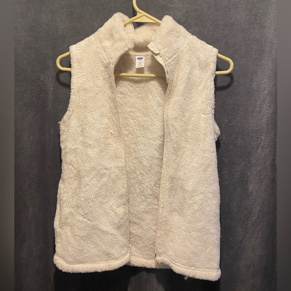 Offwhite zip-up vest